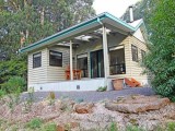 Photo of Banksia Lake Cottages