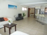 Photo of OASIS - WHOLE HOUSE 5 BEDROOMS 3 BATHROOMS- LUXURIOUS RETREAT